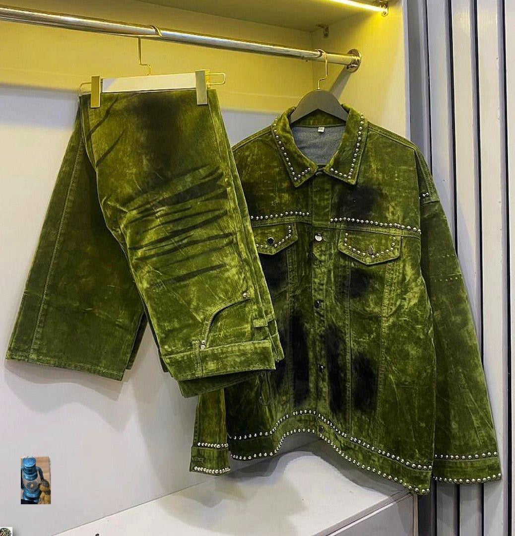 Men’s Velvet Two-Piece Set – Bold Green (Jacket + Pants)